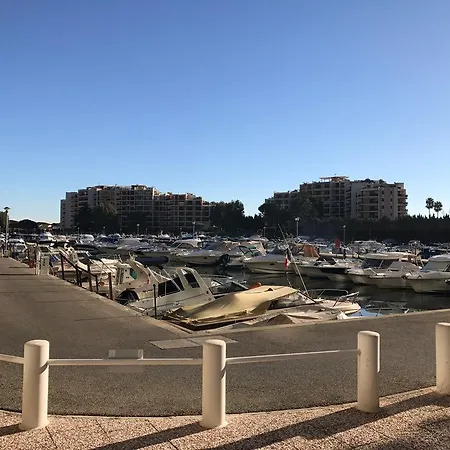 Apartment Le Surcouf Mandelieu